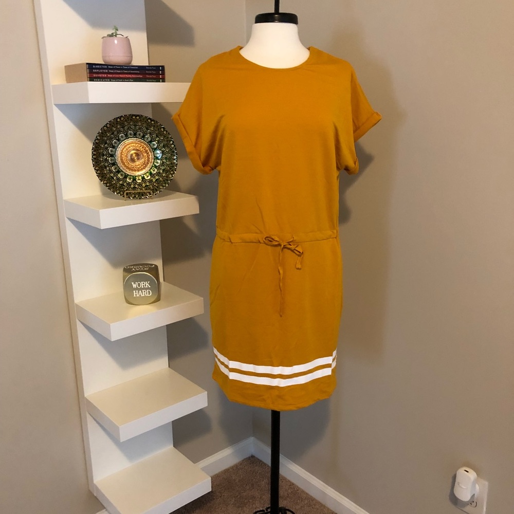 Women’s Dress